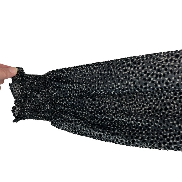 WHBM | Black Flocked Soft Dot Blouson Dress New - Picture 6 of 10